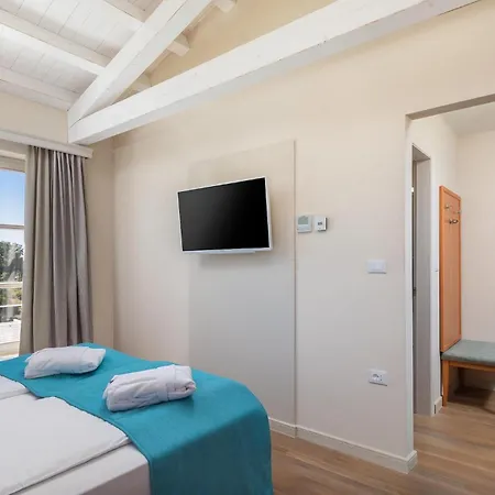Design Aqua بيت للعطل بولا